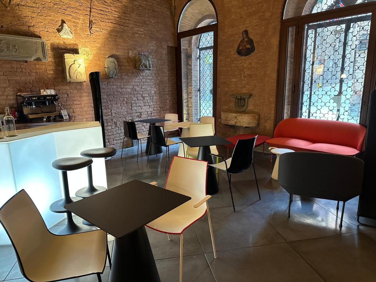 Palazzetto Rosso - Art Hotel Siena Exterior photo